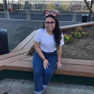 Meet your Posher, Anita